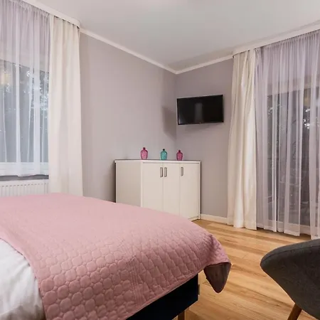 Zabba Quarto em Acomodações Particulares Pobierowo