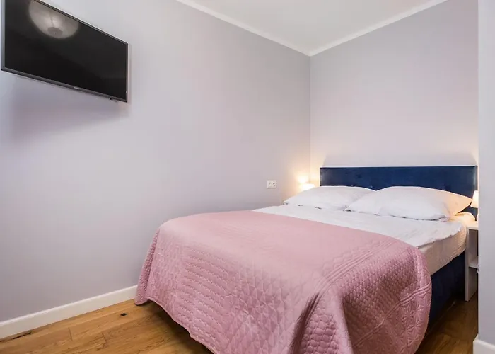 Zabba ホームステイ *